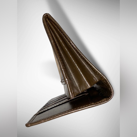 Burberry Nova Check Bifold Wallet Authentic - Picture 6 of 7